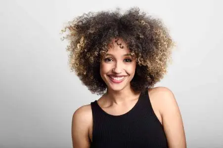 Cortes para cabello crespo que son tendencia